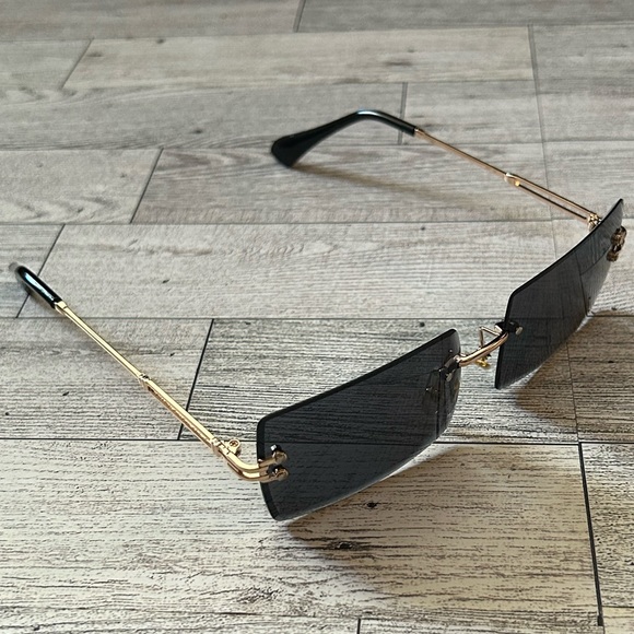 Rimless Sunglasses Trio - Picture 6 of 10
